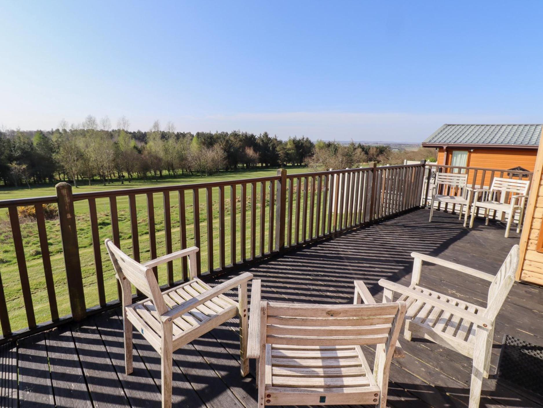 Вилла Percy Wood Country Park Newton on the Moor Экстерьер фото